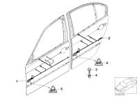 61124108022-Harness door