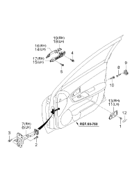 826112F000RU-HOUSING-FR DR I/S HDL,LH