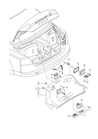 4G5867975A-Garnish, rr. hatch
