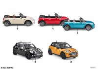 80432339558-MINI model 1:18 F56 COOPER